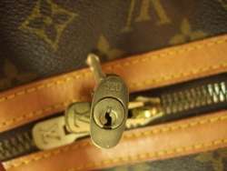 LOUIS VUITTON Monogram Sac Souple 55 vintage travel bag Authentic Lock 