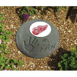  Detroit Red Wings Stepping Stone Kit Patio, Lawn & Garden
