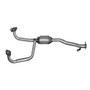  Benchmark BEN83010 Direct Fit Catalytic Converter (CARB 