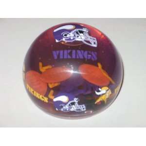  MINNESOTA VIKINGS Desk Paper Weight Filled With Football 