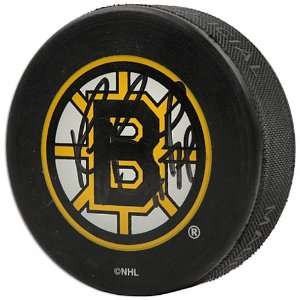   Memories Boston Bruins Ray Bourque Autographed Puck