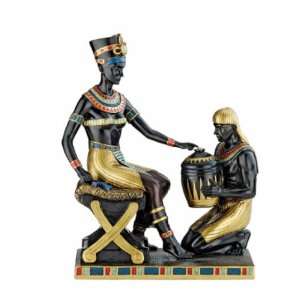 Vision of Queen Nefertiti Statue