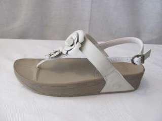 NWT Flt Flop Floretta Antique White Sandals Shoes Size 10  