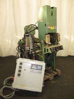 ARBURG INJECTION MOLDER  