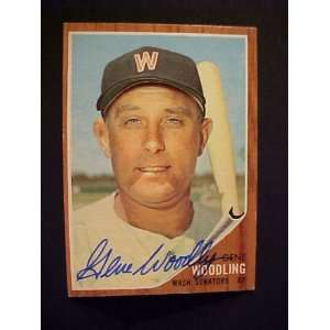 Gene Woodling Washington Senators #125 1962 Topps Autographed Baseball 
