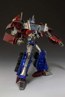   Prime Voyager First Edition OPTIMUS PRIME w/ Light Up Eyes  