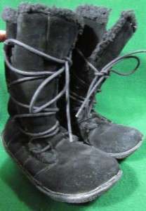 Rocket Dog Fleece Lined Suede Boots Womens sz. 8, Navy Mid Calf Lace 