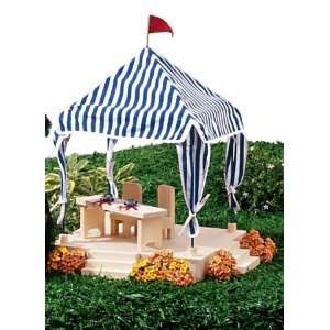  Hearthsong Lucky Horse Show Wooden Judging Stand Toys 