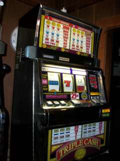 Triple Cash slot machine  