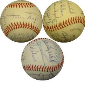 Autographed 18 MLB Hall of Famers Baseball   Autographed Baseballs