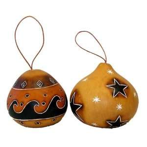  Global Crafts PGTX01 595003 Set of 2 Gourd Ornaments 