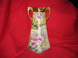 Te Oh Nippon Vase big chip square floral 1880s   1920s  