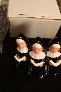 DEPT 56 SNOW VILLAGE 3 Nuns With Songbooks 5102 0 NIB  