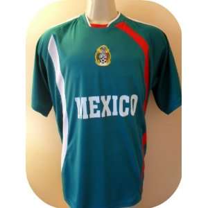  MEXICO # 14 CHICHARITO SOCCER JERSEY SIZE LARGE. NEW 