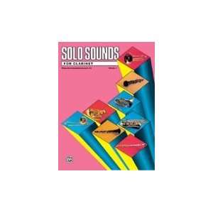   Publishing 00 EL03334 Solo Sounds for Clarinet Levels 3 5   Music Book