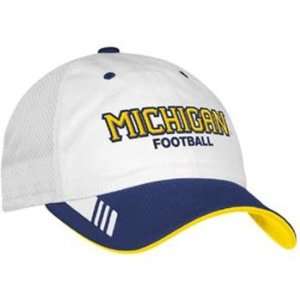  Michigan Wolverines Adidas NCAA Coaches Adjustable Slouch 