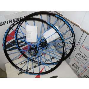  Spinergy Xyclone Enduro Wheelset, Blue Spokes