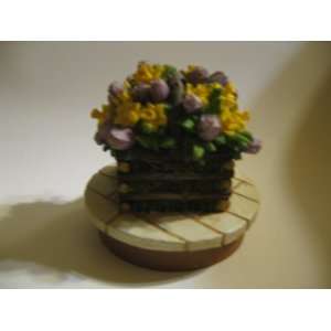  Our America Flower Basket Candle Topper