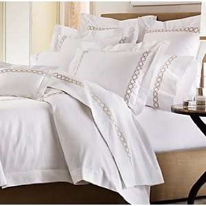 Hotel Sweet Hotel by Pratesi Lucilla Embroidered Full/Queen Duvet 