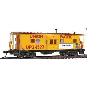   Run   Union Pacific(R) #24523 (Armour Yellow, Go Big Train Slogan