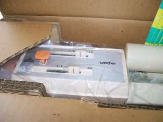 BROTHER Knitleader Model KL 116A Knitting MACHINE New In BOX Never 