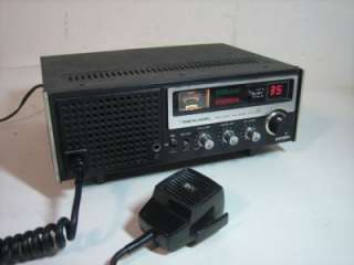 W15) Realistic Navaho TRC 432 40 Channel CB Radio Base Unit  