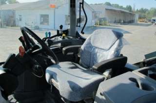 GOOD 2005 NEW HOLLAND TS100A TRACTOR WITH CAB, NICE  