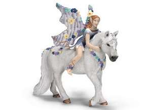 NIB Schleich World of Fantasy Bayala Elfen Oleana Fairy and Horse 