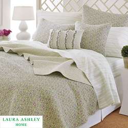 Laura Ashley Tinsley Green 3 piece Full/ Queen size Quilt Set 