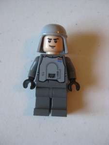 LEGO Star Wars Imperial Officer Hoth Minifig 8084 MINT  