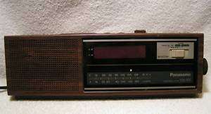 Panasonic FM AM LED Clock Radio with Alarm RC 6070  