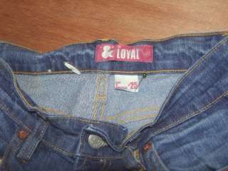 Womens/Youth H&M Loyal jeans size 25 x 32  