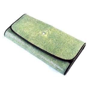   Tri Fold Ladys Clutch Wallet from Thailand / Green 