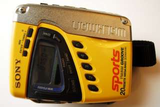 SONY WM FS499 FM /AM RADIO Cassette Walkman SPORTS  