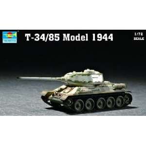  1/72 Soviet T 34/85 Model 1944 Army Tank Trumpeter Toys & Games