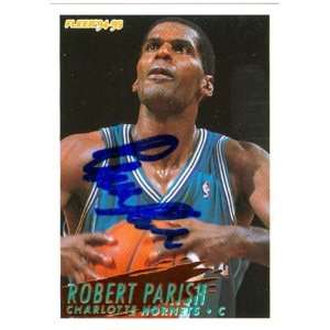  Robert Parish Autographed Ball   Card Charlotte Hornets 