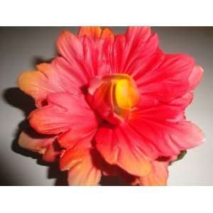Authentic Capodimonte Flower   Made in Italy   Beautiful   Magenta 