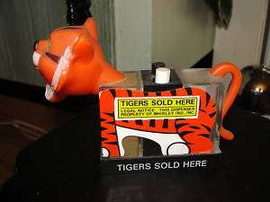 TIGERS SOLD HERE,WHIRLEY IND.INC.1974 salt&pepper set  