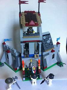 Custom Lego Knights Kingdom Castle with 6 Minifigures  
