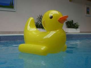 GIANT INFLATABLE DUCK for POOL Beach Fun   89cm Tall  