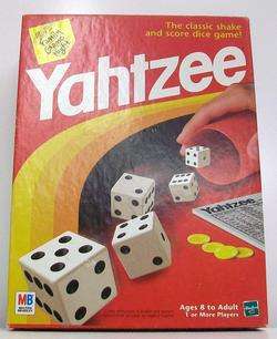 Hasbro Yahtzee Family Dice Game 1998 COMPLETE  