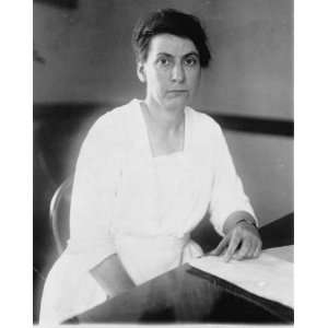  1929 photo Grace Abbott, Chief of the Childrens Bureau of 