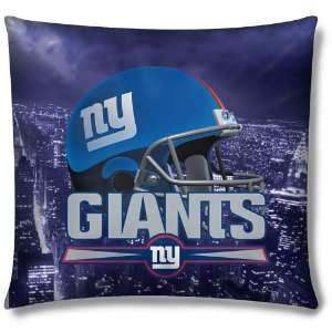   New York Giants Real Photo Throw Pillow   New York Giants One Size