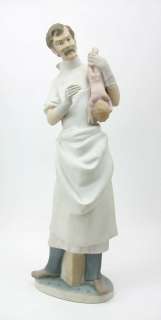 Lladro Obstetrician (01014763) Spanish Porcelain Figurine large 