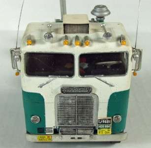   Freightliner Truck/Tractor, Built from Model Kit, Vintage, 1/25 Scale